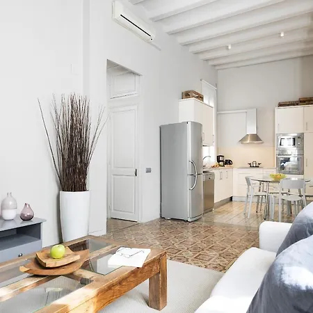 Ola Living Gaudi Lägenhet